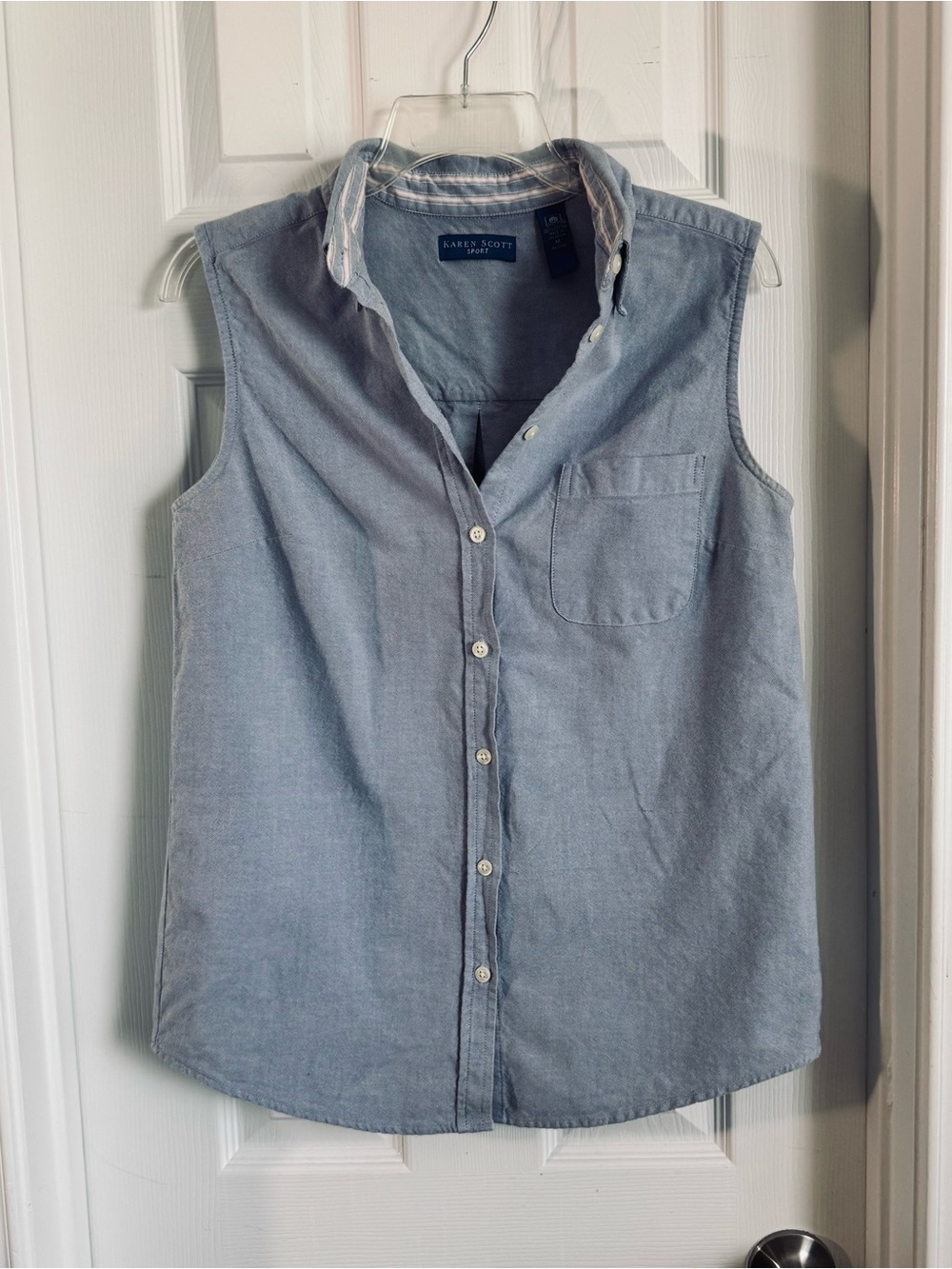 Karen Scott Light Blue Sleeveless Button-Down Shirt - Picture 5 of 6